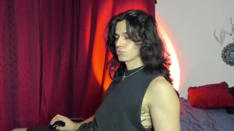 Snapshot of asmodeuszz chatting on December 2024 07:25:01 AM asmodeuszz online show from December 2024 07:25:01 AM