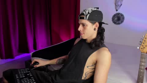 Snapshot of asmodeuszz chatting on January 2025 05:26:02 AM asmodeuszz online show from January 2025 05:26:02 AM