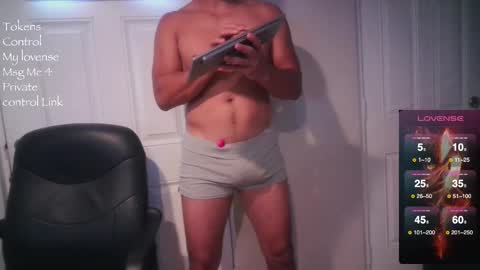 Snapshot of asperous_0ne chatting on September 2025 05:58:01 PM ASPEROUS 0NE COCK online show from September 2025 05:58:01 PM