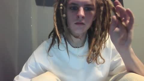 Snapshot of asphalt_surfer chatting on September 2025 09:11:01 AM asphalt surfer online show from September 2025 09:11:01 AM