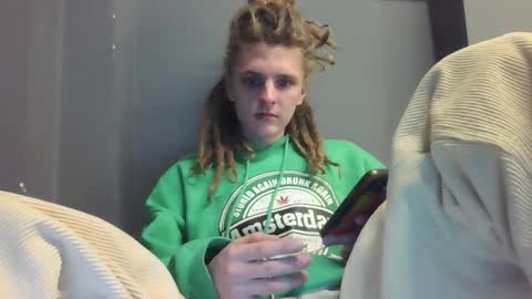 Snapshot of asphalt_surfer chatting on September 2025 03:26:01 PM asphalt surfer online show from September 2025 03:26:01 PM