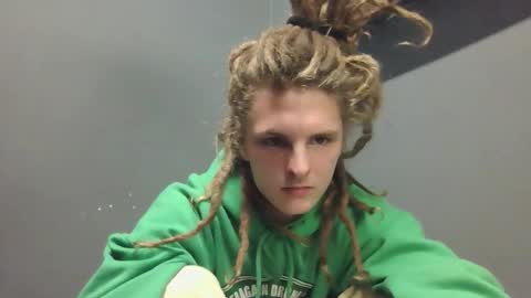 Snapshot of asphalt_surfer chatting on September 2025 02:10:01 PM asphalt surfer online show from September 2025 02:10:01 PM