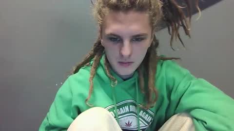 Snapshot of asphalt_surfer chatting on September 2025 10:20:02 AM asphalt surfer online show from September 2025 10:20:02 AM