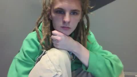 Snapshot of asphalt_surfer chatting on October 2025 03:30:02 PM asphalt surfer online show from October 2025 03:30:02 PM