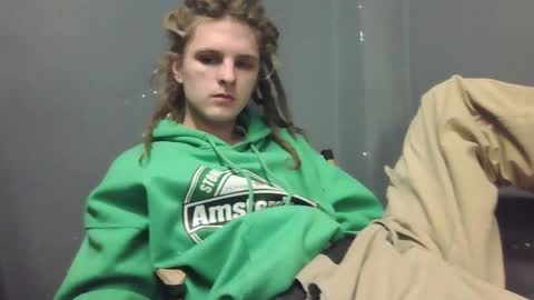 Snapshot of asphalt_surfer chatting on November 2025 12:38:02 PM asphalt surfer online show from November 2025 12:38:02 PM