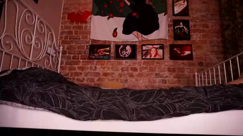 Snapshot of assgives chatting on November 2025 02:45:02 AM Eva online show from November 2025 02:45:02 AM