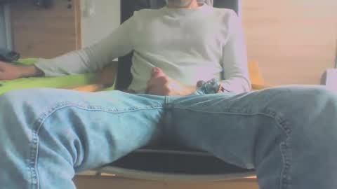 Snapshot of asslove851 chatting on May 2026 03:18:01 PM Chriss online show from May 2026 03:18:01 PM