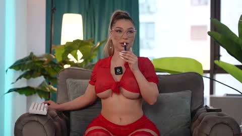 Snapshot of assmerising chatting on March 2026 10:50:02 AM Starting 930 PM EU TIME online show from March 2026 10:50:02 AM