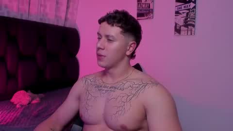 astonhills online show from October 2025 07:51:02 AM