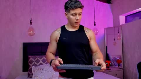 astonhills online show from April 2026 04:50:02 AM