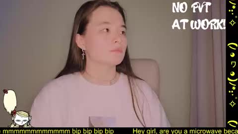 Snapshot of astra_lis chatting on February 2025 06:04:02 PM Astra online show from February 2025 06:04:02 PM