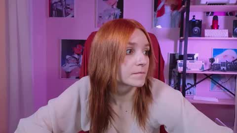 Snapshot of astra_lis chatting on October 2025 12:22:02 PM Astra online show from October 2025 12:22:02 PM