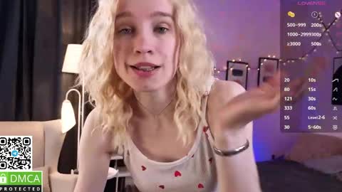 Sofia online show from April 2026 07:04:02 PM