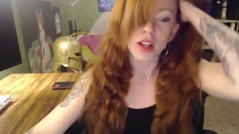 Snapshot of astraeasiren chatting on January 2025 03:35:01 AM AstraeaSiren online show from January 2025 03:35:01 AM