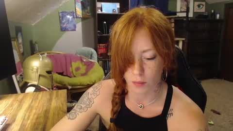 Snapshot of astraeasiren chatting on September 2025 02:44:01 AM AstraeaSiren online show from September 2025 02:44:01 AM