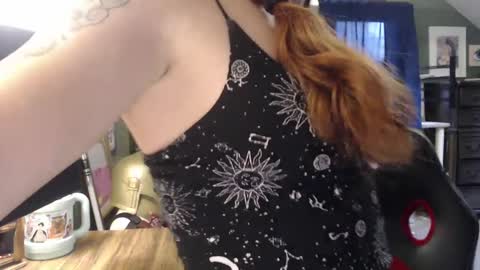 Snapshot of astraeasiren chatting on September 2025 05:59:01 PM AstraeaSiren online show from September 2025 05:59:01 PM