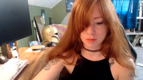 AstraeaSiren online show from May 2026 05:41:02 PM