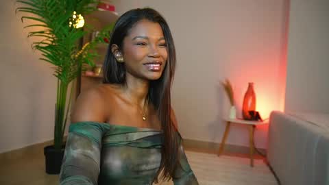 Snapshot of astrea_1 chatting on May 2026 07:20:02 PM Astrea online show from May 2026 07:20:02 PM