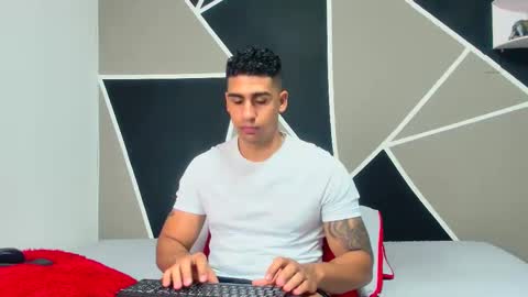 Astrom model independent online show from February 2025 11:20:01 PM