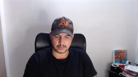 Snapshot of astton_nick chatting on December 2024 01:41:02 AM Nick Astton online show from December 2024 01:41:02 AM