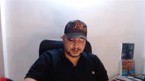 Snapshot of astton_nick chatting on December 2024 02:55:01 AM Nick Astton online show from December 2024 02:55:01 AM