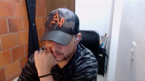 Snapshot of astton_nick chatting on February 2025 06:03:01 AM Nick Astton online show from February 2025 06:03:01 AM