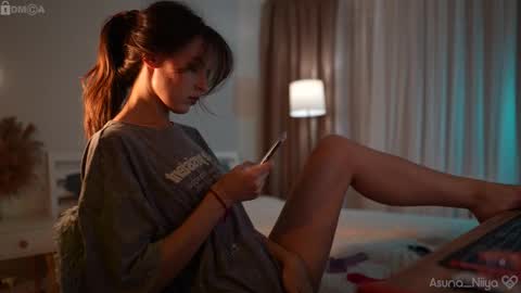 Asuna Niiya - online show from October 2025 05:33:01 PM