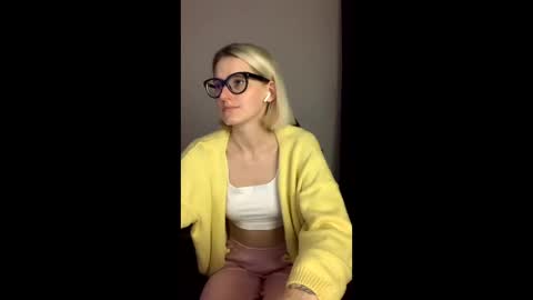 asya_new online show from November 2025 04:17:02 PM