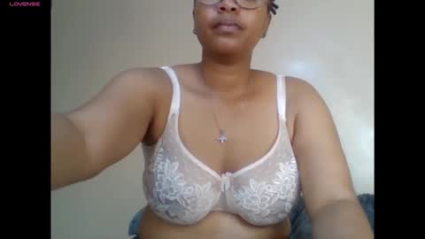 Snapshot of atara_seren chatting on February 2026 11:32:02 AM atara_seren online show from February 2026 11:32:02 AM