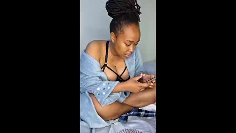 atara_seren online show from March 2026 10:38:01 PM