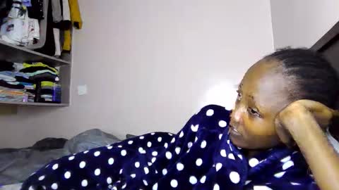 atara_seren online show from April 2026 07:09:01 PM