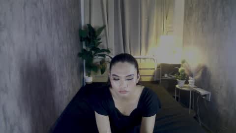 Snapshot of atashakendall chatting on December 2025 11:26:02 AM atashakendall online show from December 2025 11:26:02 AM