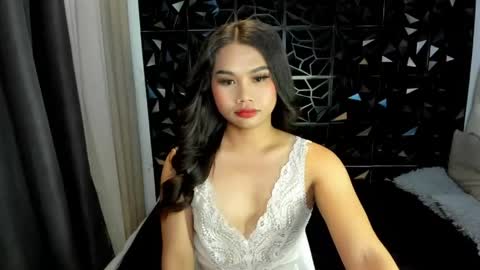 Snapshot of atashakendall chatting on May 2026 04:18:02 AM atashakendall online show from May 2026 04:18:02 AM