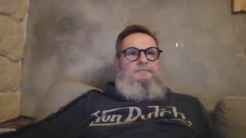 Snapshot of atatanka chatting on January 2025 09:40:01 PM atatanka online show from January 2025 09:40:01 PM