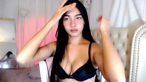 Sam online show from October 2025 01:46:02 PM