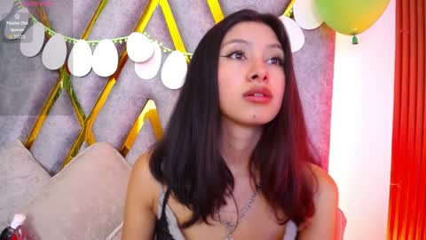 Athenea online show from April 2026 02:11:02 AM