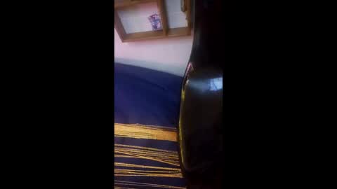 Snapshot of athandrew chatting on February 2025 02:22:02 PM jonnyandrew online show from February 2025 02:22:02 PM