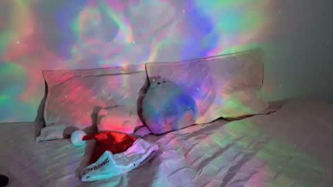 Snapshot of athena_makri05 chatting on December 2024 06:52:01 PM ATENEA MAKRI online show from December 2024 06:52:01 PM