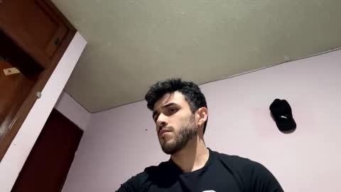 Snapshot of athlete_boy22 chatting on October 2025 10:05:02 AM Atlas online show from October 2025 10:05:02 AM