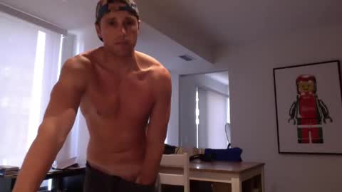 Snapshot of athleteguy55555 chatting on January 2025 04:41:01 PM tommycb55555 online show from January 2025 04:41:01 PM