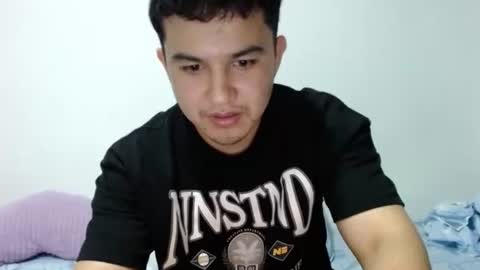 Snapshot of athleticboy2026 chatting on November 2025 02:10:02 AM Robin online show from November 2025 02:10:02 AM