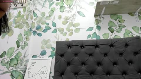 Atilana Diaz online show from November 2025 06:09:02 PM