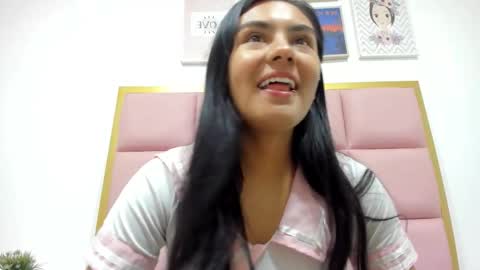 Atilana Diaz online show from January 2026 03:48:02 PM