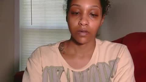 Snapshot of atirahcali chatting on April 2026 11:52:02 AM AtirahCali online show from April 2026 11:52:02 AM