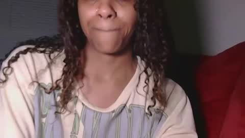 Snapshot of atirahcali chatting on April 2026 10:24:02 AM AtirahCali online show from April 2026 10:24:02 AM