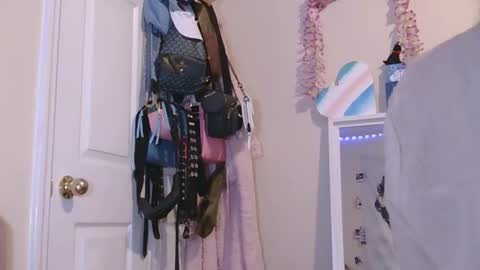 Snapshot of atirahcali chatting on May 2026 03:13:02 AM AtirahCali online show from May 2026 03:13:02 AM