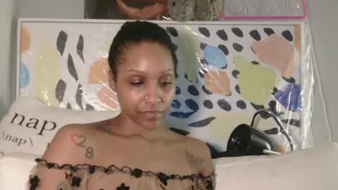 Snapshot of atirahcali chatting on May 2026 12:35:02 PM AtirahCali online show from May 2026 12:35:02 PM