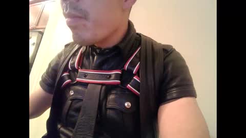 Atlleather1 online show from May 2026 04:54:01 AM