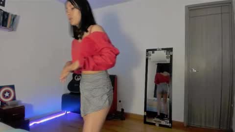 Snapshot of atomns41 chatting on November 2025 05:40:01 AM Carolina online show from November 2025 05:40:01 AM