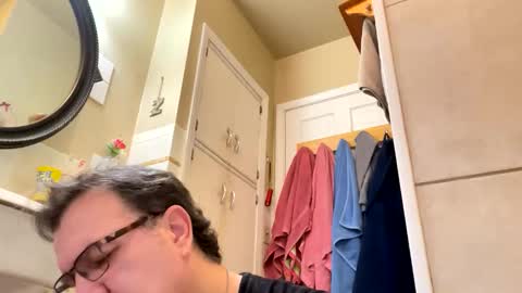 atozzzz online show from April 2026 12:57:02 PM